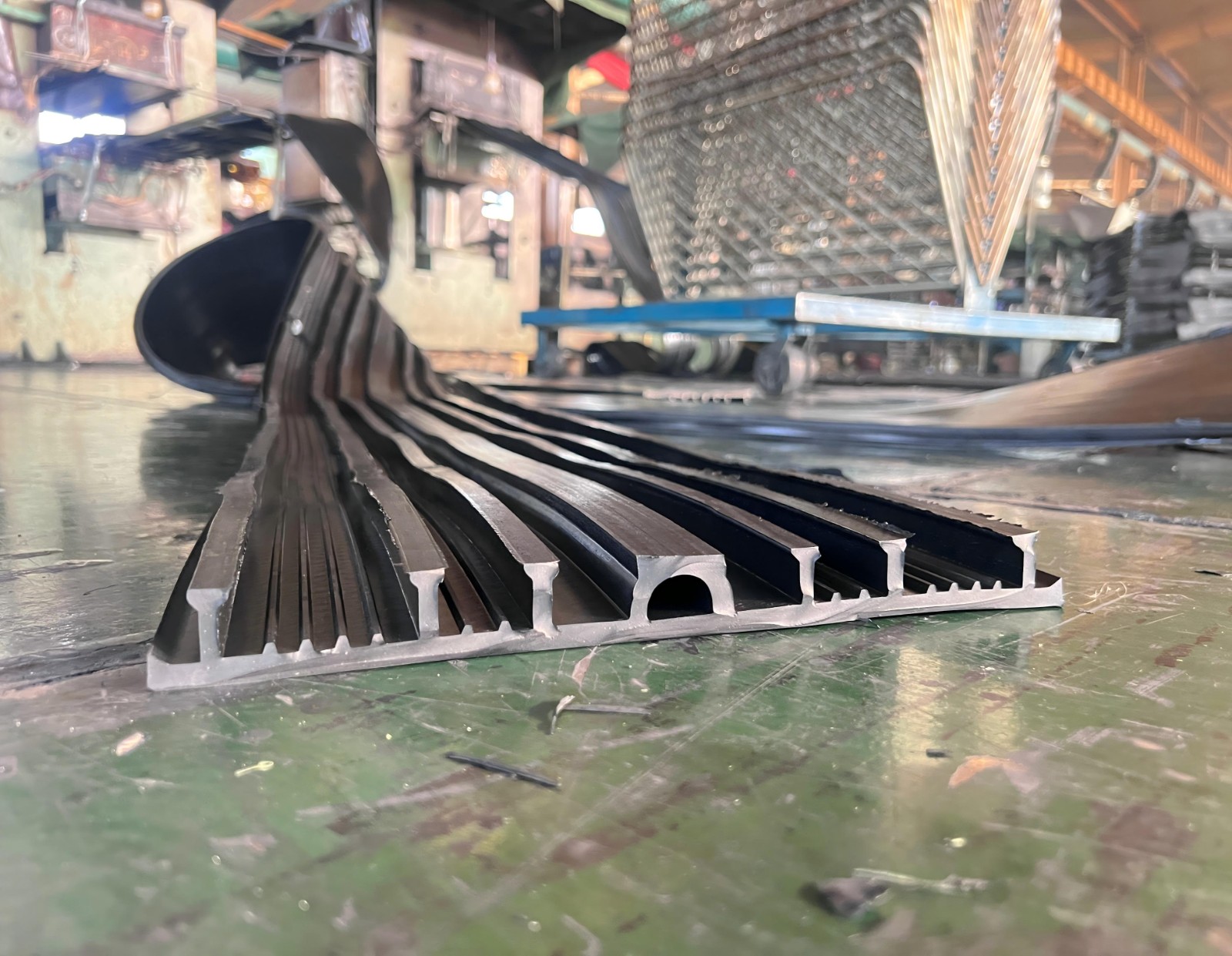 2026年全國橡膠止水帶廠家推薦宏基橡塑現貨供應快速發貨廠�?1).jpg 2026年全國橡膠止水帶廠家推薦宏基橡塑現貨供應快速發貨廠�?1).jpg